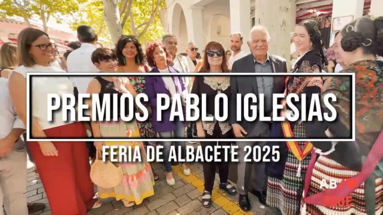 Bonita jornada de encuentro y confraternización socialista en la Feria .

Gracia...
