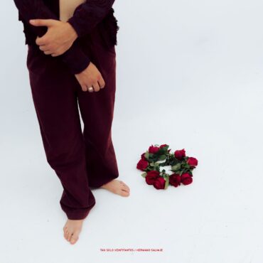 Tan Solo Veintitantos        
        
                                                                                                Hermano Salvaje                    
        
            
                
                    
                                                                                    UNIVERSAL MUSIC SPAIN, SL.