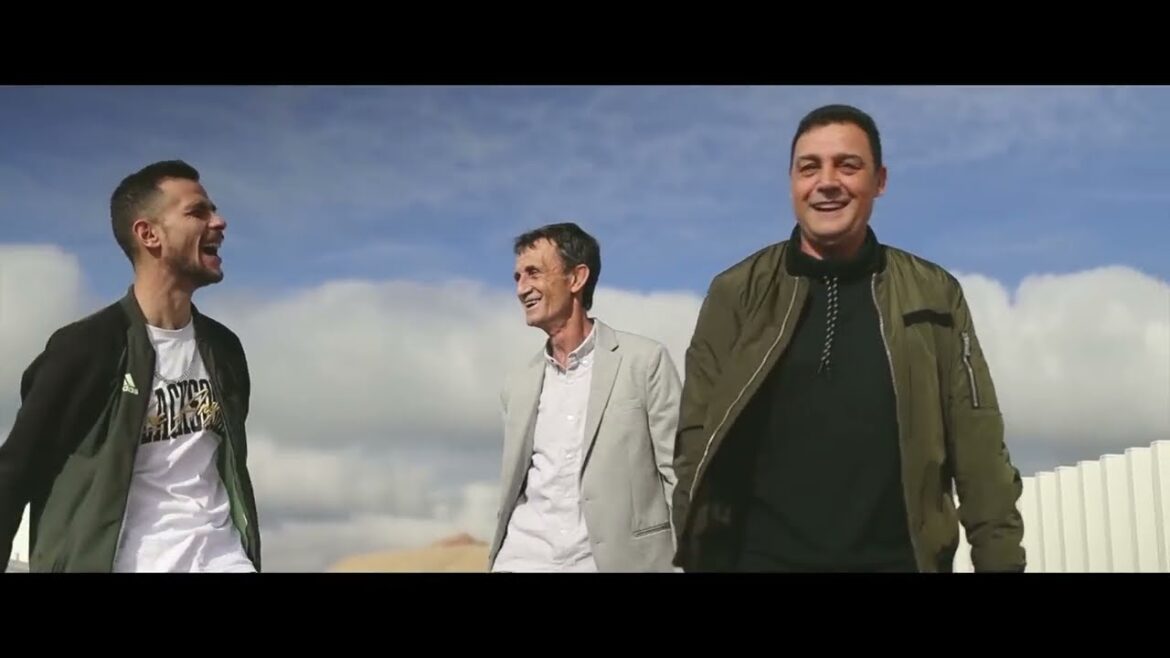 Una Paloma Blanca - Los Calis X Chocano (Videoclip Oficial)