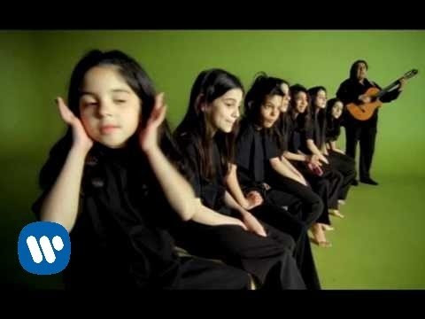 Manzanita - Dímelo Bajito (video)