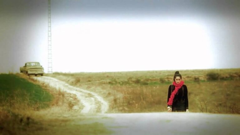 Melendi - Canción de amor caducada (Videoclip oficial)