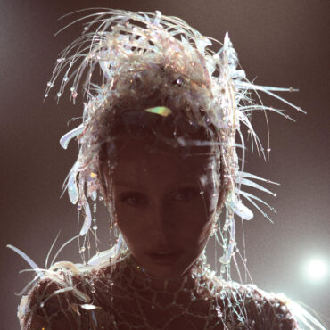 Secrets (feat. Lindsey Buckingham & Mick Fleetwood)        
        
                                                                                                Miley Cyrus                    
        
            
                
                    
                                                                                    SONY MUSIC