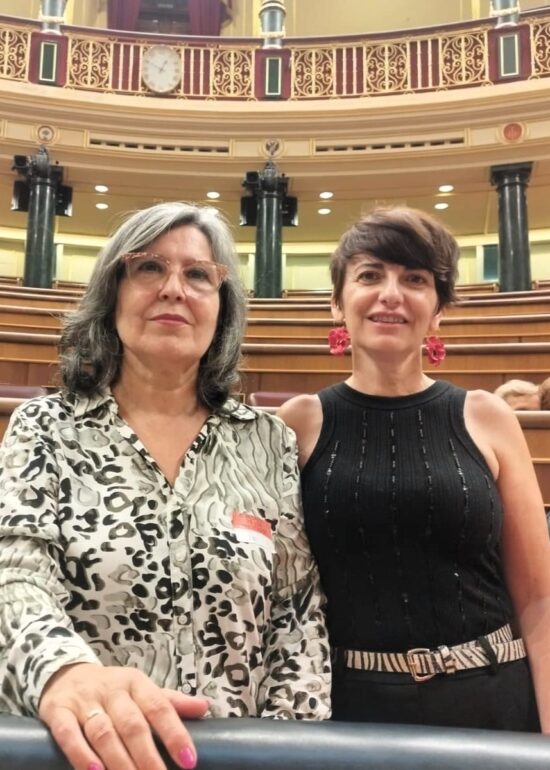 Nuestra concejala Ana Albaladejo Garcia acompañó a los vecinos y vecinas de Vere...