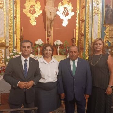 El diputado provincial Antonio Martínez Alcalde, junto a las alcaldesas de Casas...