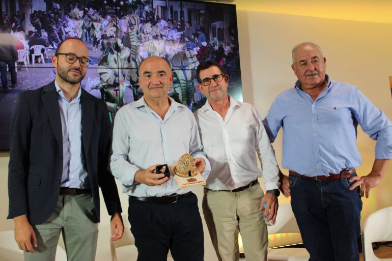 El alcalde de Villarrobledo, Valentin Bueno Vargas, ha presentado esta mañana en...