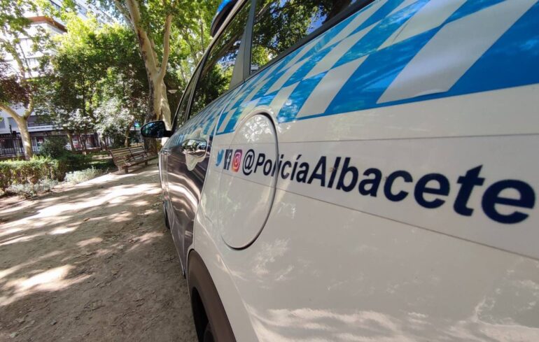 Terminado #agosto atrás quedan los chiringuitos, la crema solar y el turismo de ...