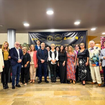 El Teatro Circo acoge la gala ‘Belleza Desnuda’, un homenaje solidario a las mu...