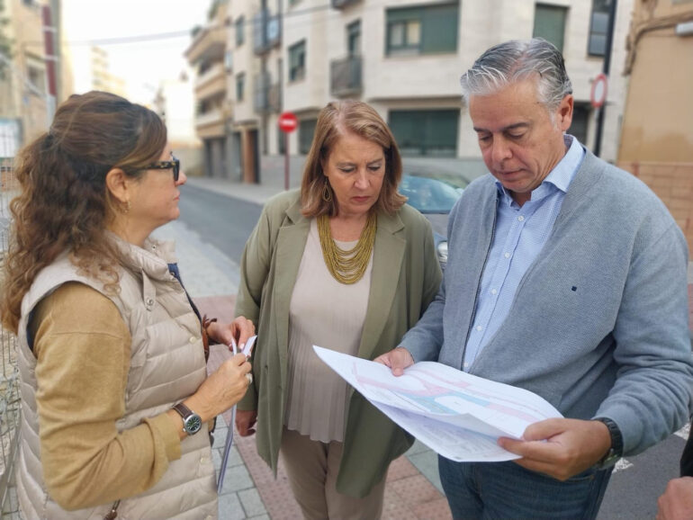 Avanza el desarrollo urbano en el barrio de Carretas

El concejal de Urbanismo,...