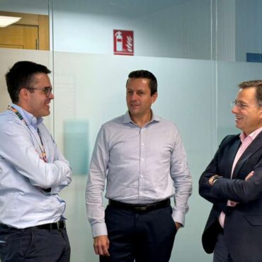 Albacete avanza como ‘hub’ mundial de servicios renovables de la mano de RES

E...