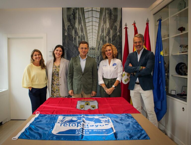 Verónica Guillén llevará el nombre de Albacete al ‘Reto Pelayo Vida’

El alcald...