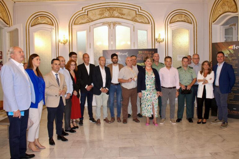 Manuel Serrano anima a visitar Ibercut 2025, la gran feria de la cuchillería 

...