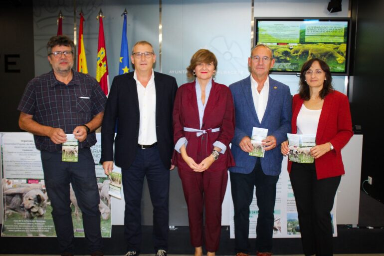 Jornadas sobre Vías Pecuarias y Trashumancia
 Del 23 al 25 de octubre
 Casa de ...