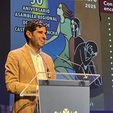 Hemos compartido con la Asociación de Viudas Virgen de los Llanos de #Albacete ...