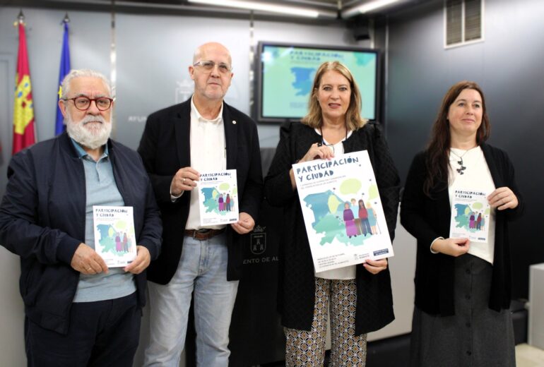 La concejala de Participación, Llanos Navarro, ha presentado las I Jornadas de ...