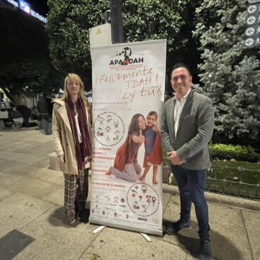 El concejal de Educación, Pascual Molina, ha participado en el Altozano junto a ...