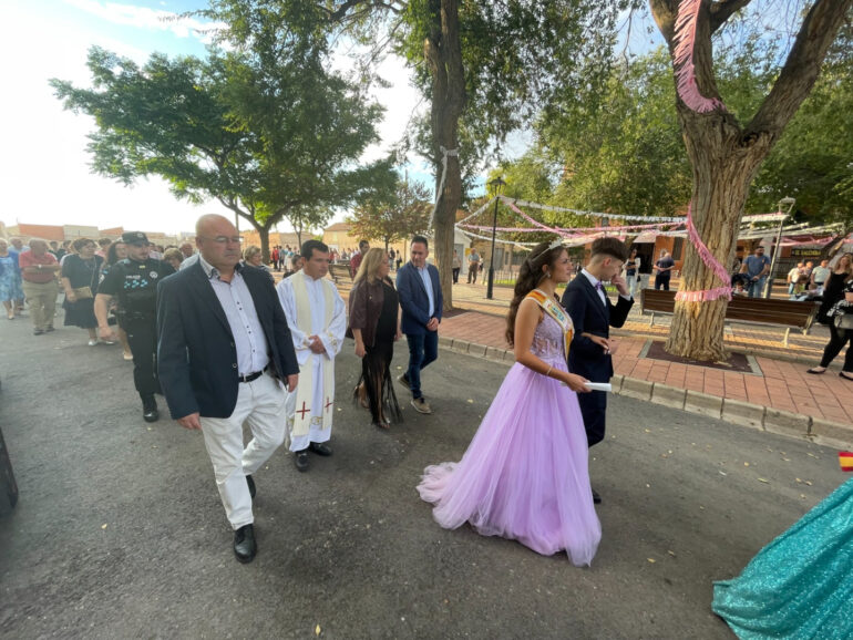 El Ayuntamiento de Albacete muestra su cercanía con El Salobral en las fiestas ...