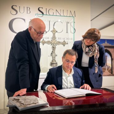 Exposición ‘Sub signum crucis’, un viaje al patrimonio de la Diócesis.

El alca...