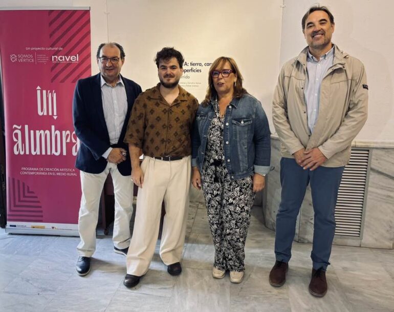 Nuestros concejales Camilo Abietar y Jacinto Navarro han acompañado en la mañan...