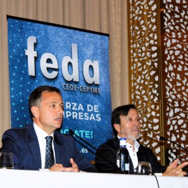 Albacete rinde homenaje a quienes han contribuido a su desarrollo.

El Pleno de...