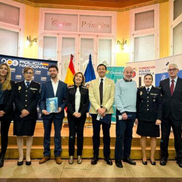 El certamen literario de la Policía Nacional refuerza el prestigio de la Policí...