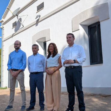 Inaugurado el albergue turístico de la Casa del Llavero, un nuevo recurso para impulsar el Pantano como destino sostenible