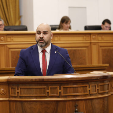 Barato defiende que CLM destina más recursos que nunca a la prevención y extinción de incendios frente a los recortes del PP