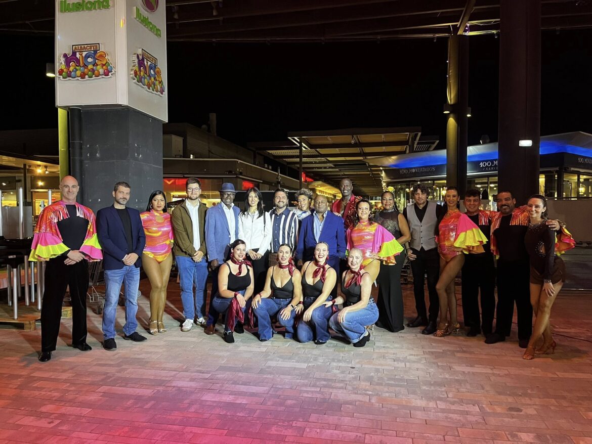 Hoy se ha celebrado la gala de las XVII Jornadas de Cultura Cubana , en las que ...