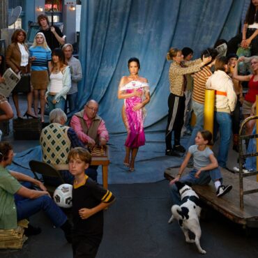 Let You Go        
        
                                                                                                Demi Lovato                    
        
            
                
                    
                                                                                    UNIVERSAL MUSIC SPAIN, SL.