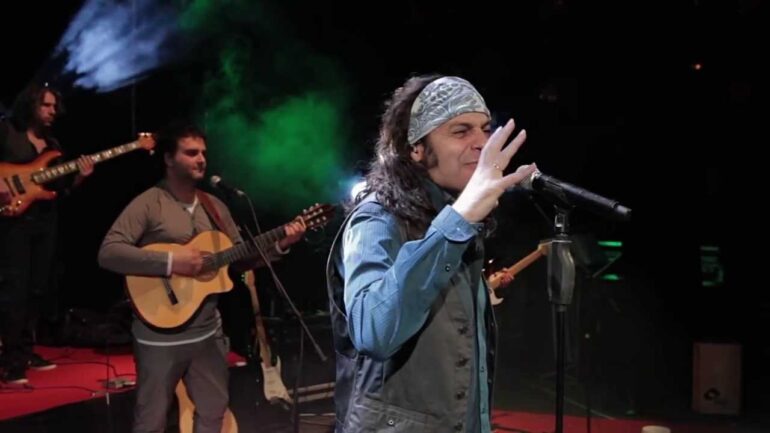 El ARREBATO - Me hace falta dinero