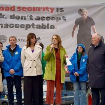 Cristina Maestre pide al PP que apoye el bloqueo del fondo único y ha acusado a la Comisión de dividir a los agricultores