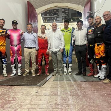 El Campeonato de España de Freestyle Motocross volvió a llenar la Plaza de Toro...