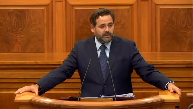 Page voto a Sánchez y seguirá votándolo