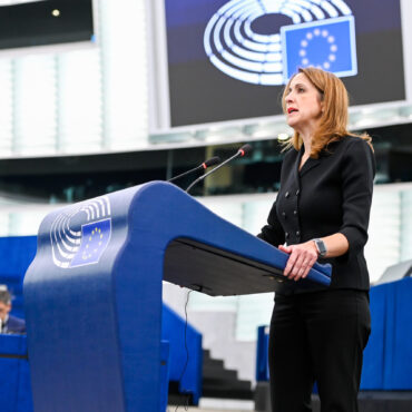 Cristina Maestre: “Los cambios adoptados avanzan en el refuerzo de los agricultores en la cadena de suministro”