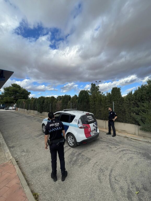 Hoy, hemos estado formándonos con los mejores especialistas en seguridad ciudada...