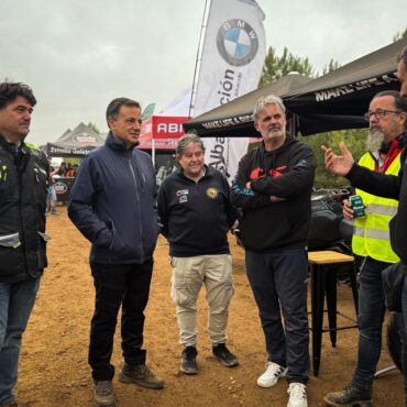 Más de 2.000 personas disfrutaron del I Cross Country en Romica

El alcalde Man...