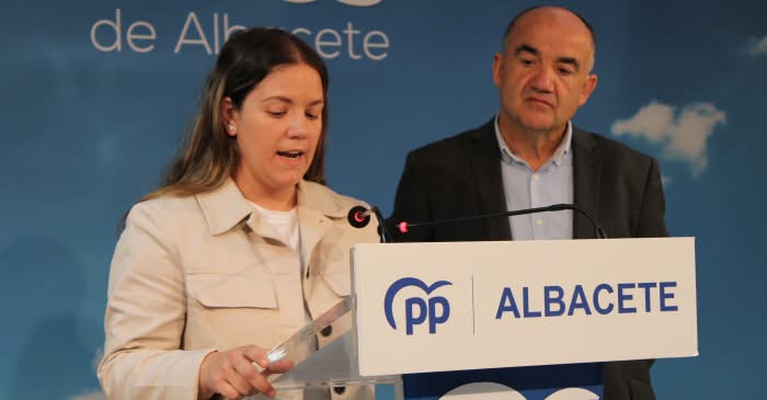Los senadores del PP por Albacete acusan al PSOE y a Amparo Torres de usar el "s...