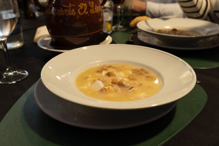 Sopa de boda cocido manchego segundo vuelco Restaurante El Lomo Albacete