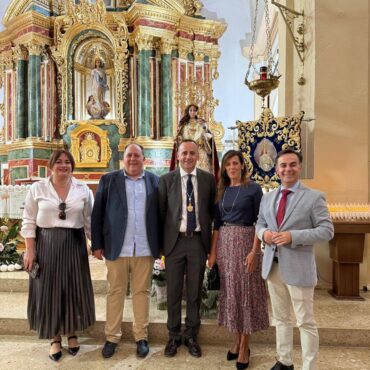 La diputada regional del PP-CLM María Gil Martínez, junto a los diputados provin...