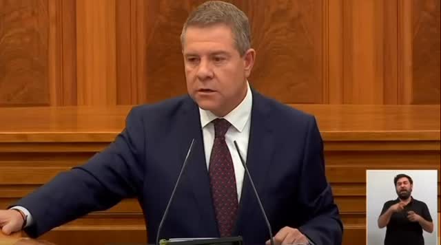 #pageesunfraude Miente más que habla, de cada tres frases dos son mentira