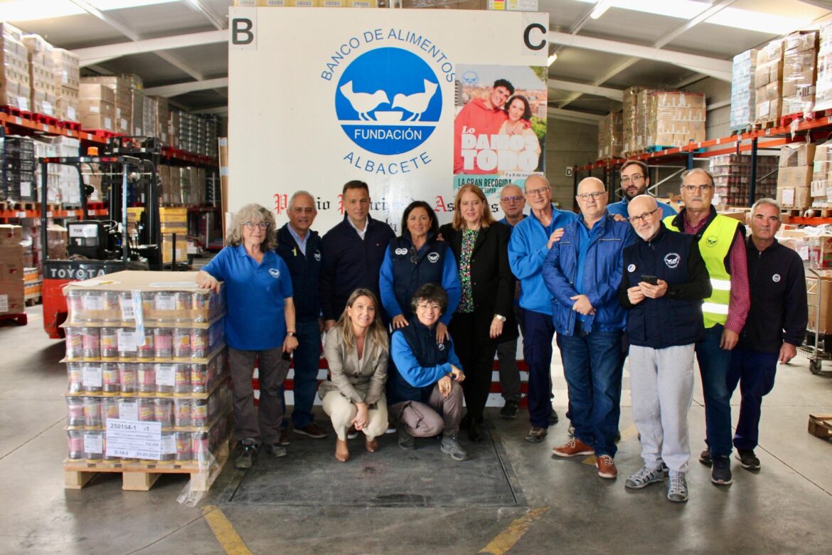 El Ayuntamiento de Albacete respalda la XII Gran Recogida del Banco de Alimento...