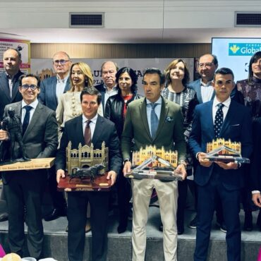 Nuestra concejala María José López y el concejal Camilo Abietar han asistido a ...