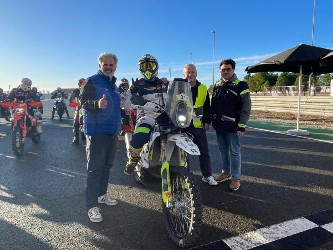 Apoyo a los deportes de motor en Albacete
Esta mañana, Francisco Navarro, presi...