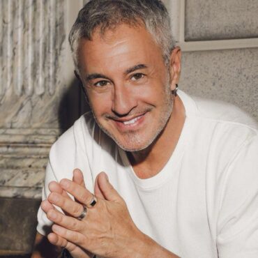 Sergio Dalma incluirá nuestra ciudad en su esperada gira nacional, donde presen...