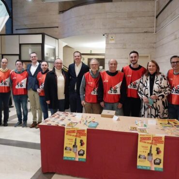 Gala ‘Música, danza y magia’ en apoyo a ‘En Bici Sin Edad’

La concejala de Cal...