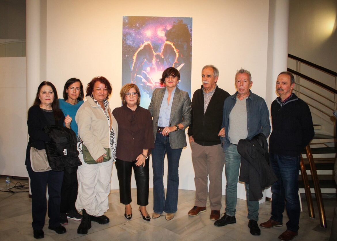 El legado de Ciro ilumina el Museo Municipal de Albacete

La concejala de Cultu...