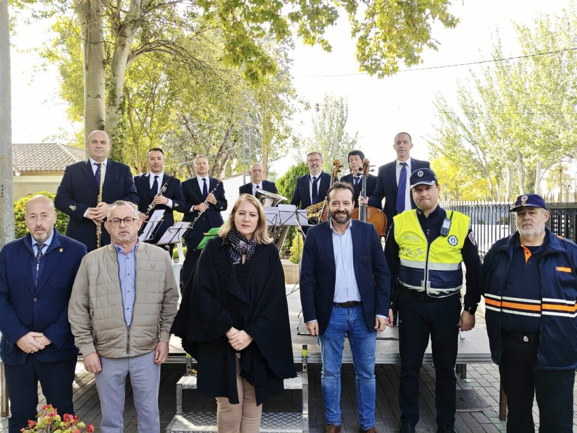 Día de Todos los Santos en el Cementerio de Albacete

Los concejales Llanos Nav...