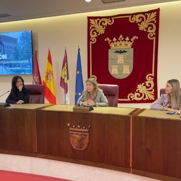 Intercambio educativo internacional en Albacete

La concejala del equipo de gob...