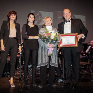 Concierto conmemorativo por Santa Cecilia

La concejala de Cultura, Elena Serra...