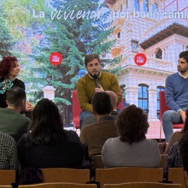 La Casa del Pueblo de Albacete ha acogido una nueva parada de la campaña 'Por B...