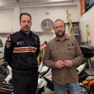 Protección Civil de Almansa incorpora dos motobombas de gran caudal y dos motocicletas a su parque móvil